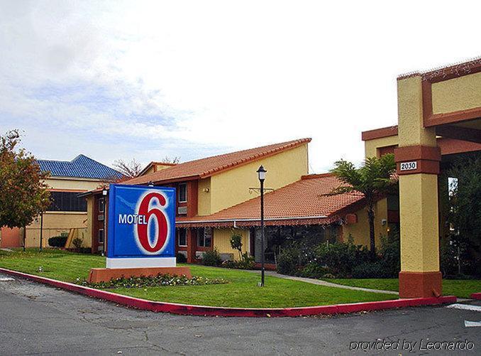 Motel 6 Cal Expo サクラメント エクステリア 写真