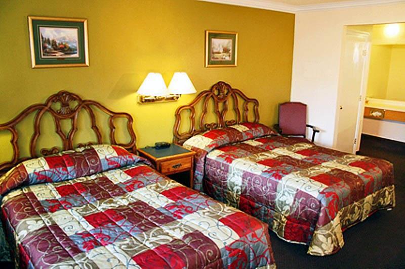 Motel 6 Cal Expo サクラメント 部屋 写真